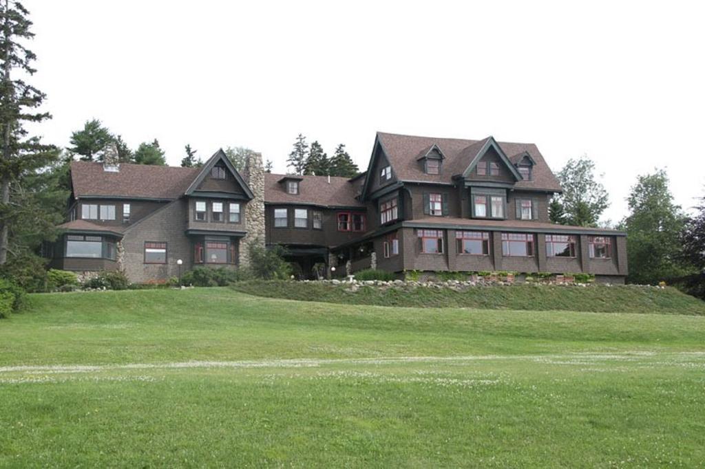 The Manor Inn Castine Exterior foto